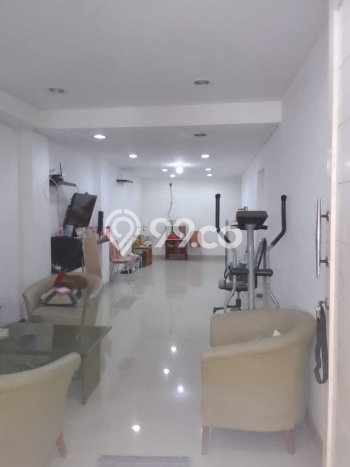 Disewakan Rumah Konsep Minimalis di Kelapa Gading Jakarta Utara dengan 4 Kamar Disewakan Rumah Konsep Minimalis di Kelapa Gading Jakarta Utara dengan 4 Kamar