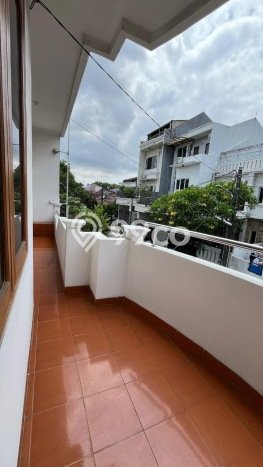 Rumah Elit LB 300m2 Siap Huni Desain Elegan di Sunter, Jakarta Utara Rumah Elit LB 300m2 Siap Huni Desain Elegan di Sunter, Jakarta Utara