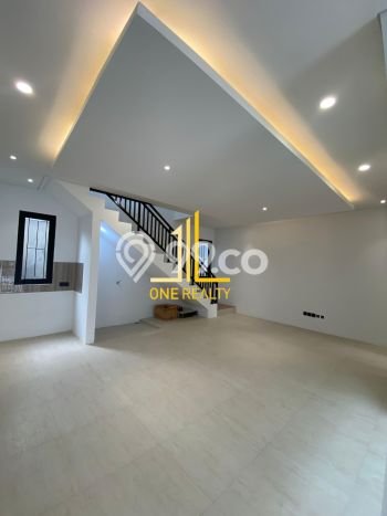 Jual Rumah Eksklusif 3 KT di Taman Kopo Indah, Bandung Jual Rumah Eksklusif 3 KT di Taman Kopo Indah, Bandung