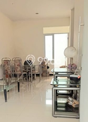 Dijual Rumah Eksklusif 2 KT di Taman Kopo Indah, Bandung Dijual Rumah Eksklusif 2 KT di Taman Kopo Indah, Bandung