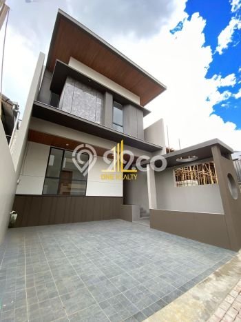 Rumah Luxury Modern Tanpa Renovasi di Setra Duta Bandung Rumah Luxury Modern Tanpa Renovasi di Setra Duta Bandung