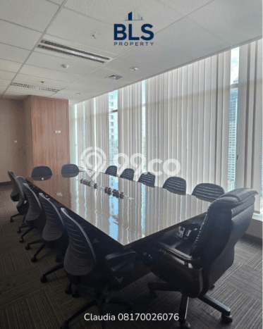 Area Strategis! Disewakan Kantor Lokasi Kebayoran Baru, Jakarta Selatan Cocok untuk Bisnis Area Strategis! Disewakan Kantor Lokasi Kebayoran Baru, Jakarta Selatan Cocok untuk Bisnis