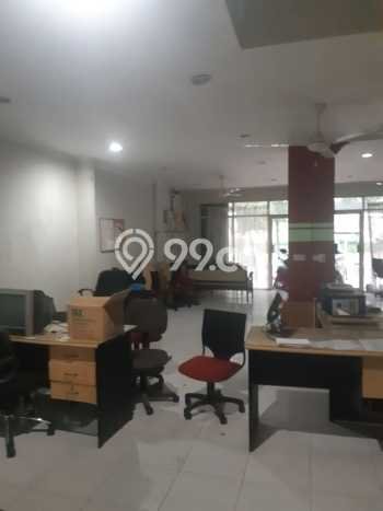 Ruko Dijual Lokasi Emas di Mampang Prapatan Luas 206m2 Ruko Dijual Lokasi Emas di Mampang Prapatan Luas 206m2