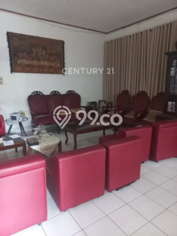 Rumah Mewah LB 250m2 Siap Pakai Desain Elegan di Pondok Labu, Jakarta Selatan Rumah Mewah LB 250m2 Siap Pakai Desain Elegan di Pondok Labu, Jakarta Selatan