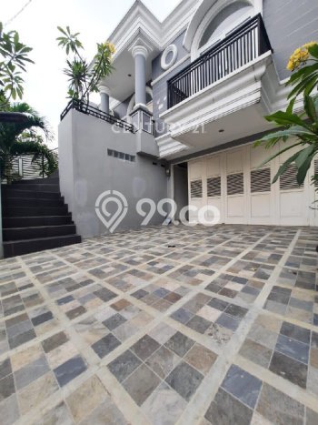 Dijual Rumah Mewah Elegan Dengan View Cantik di Radio Dalam, Jakarta Selatan Dijual Rumah Mewah Elegan Dengan View Cantik di Radio Dalam, Jakarta Selatan