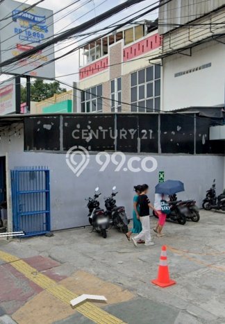 LOKASI STRATEGIS! Ruko Disewakan Kawasan Johar Baru, Luas 1m², Kawasan Komersial LOKASI STRATEGIS! Ruko Disewakan Kawasan Johar Baru, Luas 1m², Kawasan Komersial