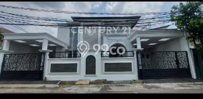 Dijual Hunian Mewah dengan Fasilitas Sekitar Lengkap di Tebet, Jakarta Selatan Dijual Hunian Mewah dengan Fasilitas Sekitar Lengkap di Tebet, Jakarta Selatan