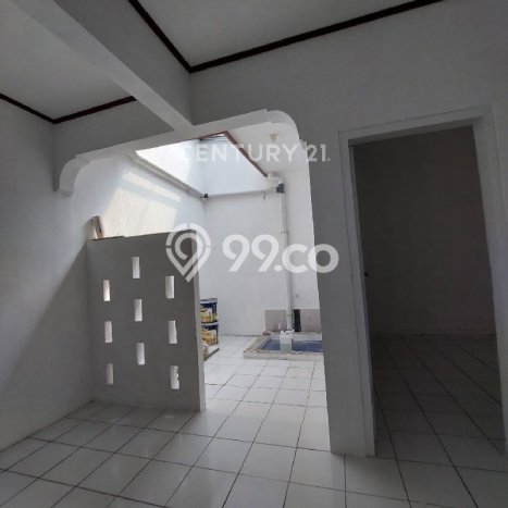 Dijual Rumah Eksklusif 3 KT di Pondok Kelapa, Jakarta Timur Dijual Rumah Eksklusif 3 KT di Pondok Kelapa, Jakarta Timur