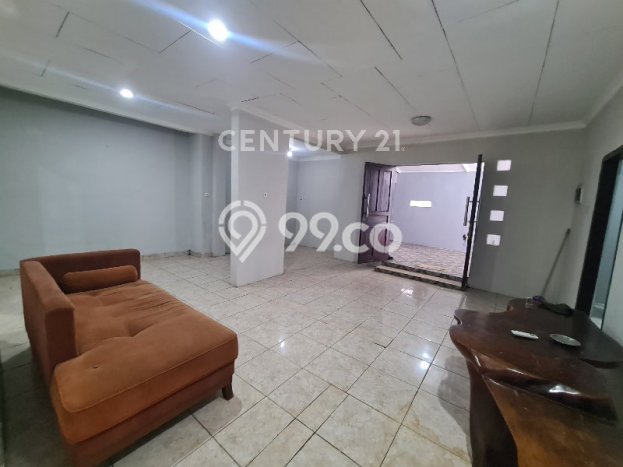Dijual Rumah Luas Megah Dengan View Eksklusif di Antasari, Jakarta Selatan Dijual Rumah Luas Megah Dengan View Eksklusif di Antasari, Jakarta Selatan
