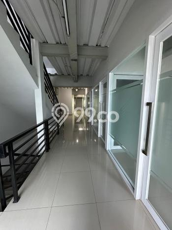 Dijual! Kantor di Gajah Mada Jakarta Pusat LT 485m2 / LB 2200m2 Kawasan Bisnis Dijual! Kantor di Gajah Mada Jakarta Pusat LT 485m2 / LB 2200m2 Kawasan Bisnis