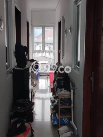 Rumah Luxury Modern Siap Huni di Kuningan Jakarta Selatan Rumah Luxury Modern Siap Huni di Kuningan Jakarta Selatan