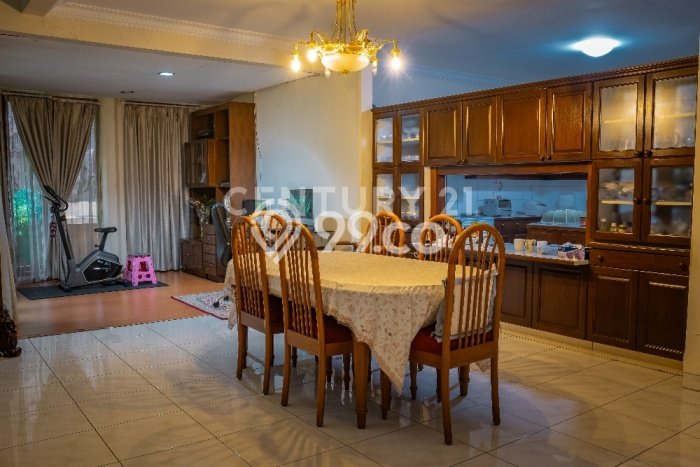 Dijual Rumah Mewah Elegan Dengan View Eksklusif di Kayu Putih, Jakarta Timur Dijual Rumah Mewah Elegan Dengan View Eksklusif di Kayu Putih, Jakarta Timur