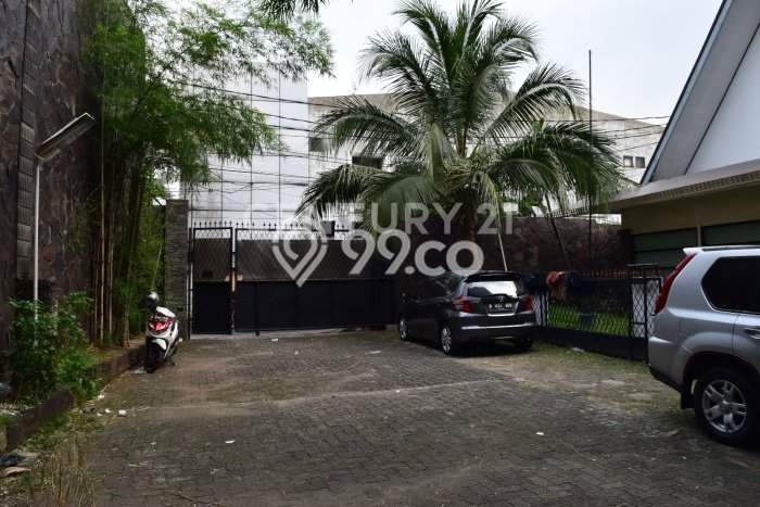 Best Deal Hunian Mewah Ideal dan Luas di Kebayoran Baru, Jakarta Selatan Best Deal Hunian Mewah Ideal dan Luas di Kebayoran Baru, Jakarta Selatan