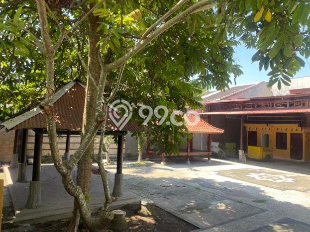 Jarang Ada! Tanah di Mataram Punya Luas 362m2 SHM Jarang Ada! Tanah di Mataram Punya Luas 362m2 SHM