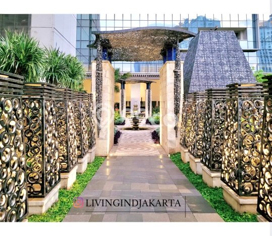 HOT UNIT! Apartemen Kawasan Sudirman, 2 KM, Luas 131m2m² HOT UNIT! Apartemen Kawasan Sudirman, 2 KM, Luas 131m2m²