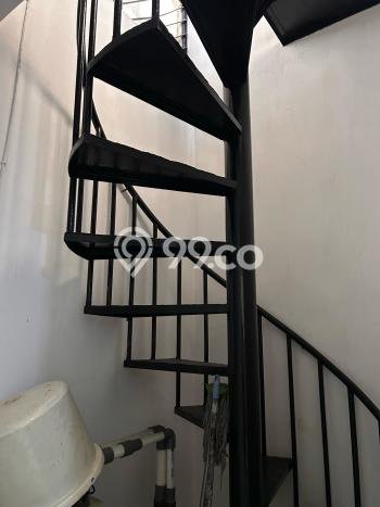 Rumah Minimalis LT 200m² Siap Huni di Green garden, Dekat Pusat Perbelanjaan, Jakarta Barat Rumah Minimalis LT 200m² Siap Huni di Green garden, Dekat Pusat Perbelanjaan, Jakarta Barat