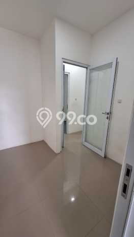 PRIME LOCATION! Gudang di Karawaci, Luas 720m², Area Bisnis, Lokasi Strategis PRIME LOCATION! Gudang di Karawaci, Luas 720m², Area Bisnis, Lokasi Strategis