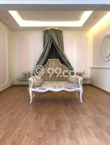 Jual Rumah Luas Megah Dengan View Eksklusif di Pluit, Jakarta Utara Jual Rumah Luas Megah Dengan View Eksklusif di Pluit, Jakarta Utara