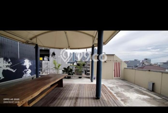 Jual Rumah Luas Megah Dengan View Eksklusif di Pluit, Jakarta Utara Jual Rumah Luas Megah Dengan View Eksklusif di Pluit, Jakarta Utara