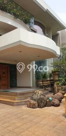 Rumah Terawat 4 KT 5 KM di Intercon, Jakarta Barat Rumah Terawat 4 KT 5 KM di Intercon, Jakarta Barat