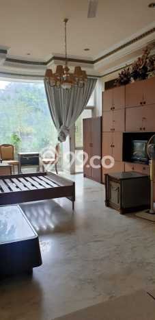 Rumah Terawat 4 KT 5 KM di Intercon, Jakarta Barat Rumah Terawat 4 KT 5 KM di Intercon, Jakarta Barat