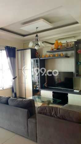 PROPERTI PILIHAN! Rumah Asri di Green Lake City, LT 108m² Bangunan 195m² PROPERTI PILIHAN! Rumah Asri di Green Lake City, LT 108m² Bangunan 195m²