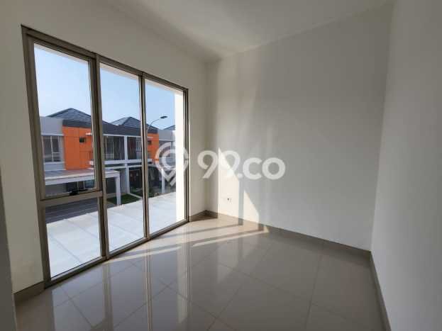 Rumah Terawat di Pantai Indah Kapuk, Jakarta Utara, Luas 100m² LB 145m² HARGA MENARIK! Rumah Terawat di Pantai Indah Kapuk, Jakarta Utara, Luas 100m² LB 145m² HARGA MENARIK!