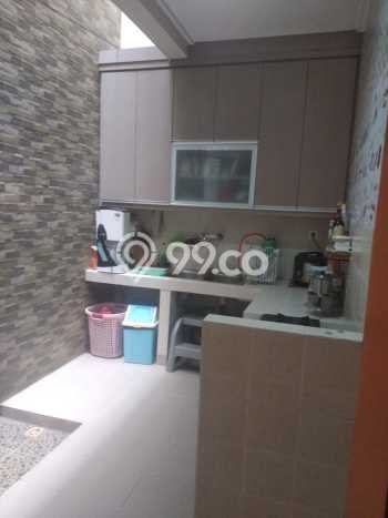 Bisa KPR! Rumah Asri di Green Lake City, LT 90m² LB 130m² Bisa KPR! Rumah Asri di Green Lake City, LT 90m² LB 130m²