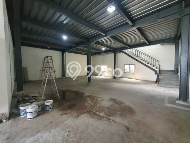 SEWA STRATEGIS! Gudang Kawasan Pantai Indah Kapuk, Luas 1050m², Lokasi Ramai SEWA STRATEGIS! Gudang Kawasan Pantai Indah Kapuk, Luas 1050m², Lokasi Ramai