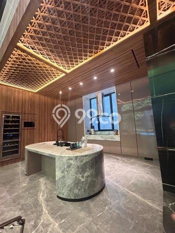 Rumah Mewah LB 1300m2 Siap Pakai Desain Elegan di Pantai Indah Kapuk, Jakarta Utara Rumah Mewah LB 1300m2 Siap Pakai Desain Elegan di Pantai Indah Kapuk, Jakarta Utara