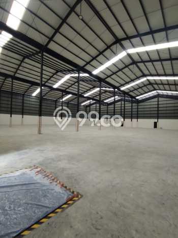 Gudang Disewakan Lokasi Benda Tangerang Harga Spesial! Gudang Disewakan Lokasi Benda Tangerang Harga Spesial!