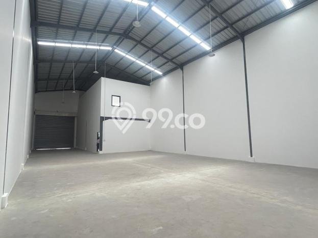 LOKASI STRATEGIS! Gudang di Legok, Luas 504m², Kawasan Berkembang, Siap Bisnis LOKASI STRATEGIS! Gudang di Legok, Luas 504m², Kawasan Berkembang, Siap Bisnis
