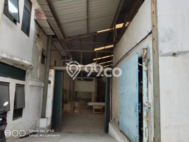 Lokasi Strategis! Dijual Gudang Bisnis di Karawaci, Tangerang Kondisi Baik Lokasi Strategis! Dijual Gudang Bisnis di Karawaci, Tangerang Kondisi Baik