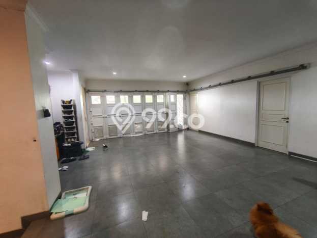 Hunian Elit LB 400m2 Siap Pakai Desain Elegan di Meruya, Jakarta Barat Hunian Elit LB 400m2 Siap Pakai Desain Elegan di Meruya, Jakarta Barat