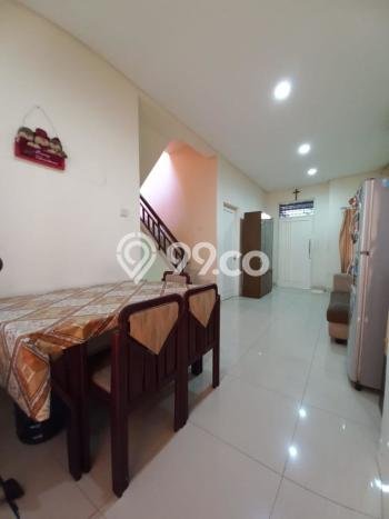 Rumah Elit Modern Tanpa Renovasi di Puri Mansion Jakarta Barat Rumah Elit Modern Tanpa Renovasi di Puri Mansion Jakarta Barat