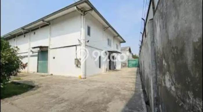 PRIME LOCATION! Pabrik Kawasan Kalideres, Luas 1164m², Kawasan Komersial, Posisi Strategis PRIME LOCATION! Pabrik Kawasan Kalideres, Luas 1164m², Kawasan Komersial, Posisi Strategis
