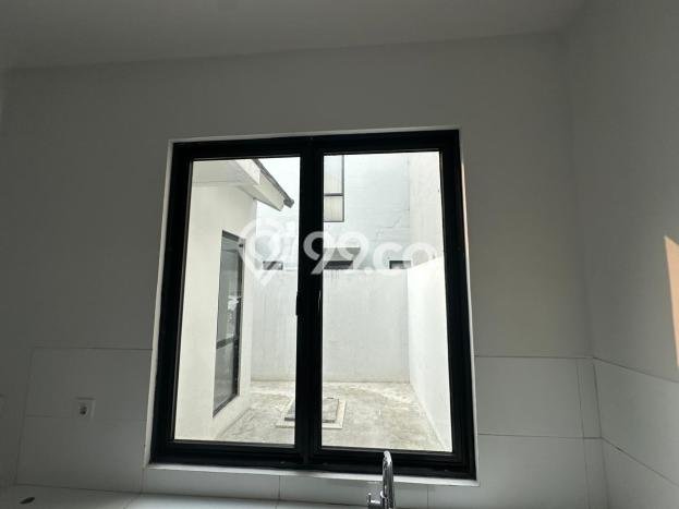 Jual Rumah Eksklusif 3 KT di Semanan, Jakarta Barat Jual Rumah Eksklusif 3 KT di Semanan, Jakarta Barat