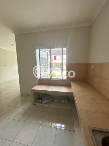 Dijual Rumah Luas Megah Dengan View Eksklusif di Gading Serpong Serenade Lake, Tangerang Dijual Rumah Luas Megah Dengan View Eksklusif di Gading Serpong Serenade Lake, Tangerang