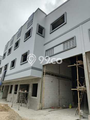 Unit Komersial Disewakan di Jakarta Utara Kawasan Strategis Harga Kompetitif Unit Komersial Disewakan di Jakarta Utara Kawasan Strategis Harga Kompetitif