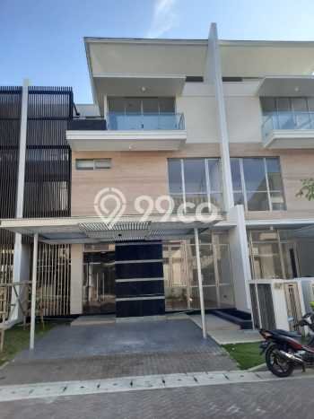 Rumah Elit Modern Siap Huni di Pantai Indah Kapuk Jakarta Utara Rumah Elit Modern Siap Huni di Pantai Indah Kapuk Jakarta Utara