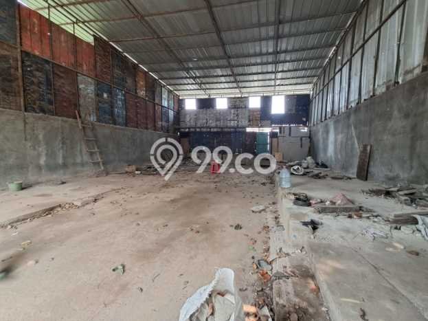 Unit Gudang Disewakan di Kapuk di Area Ramai & Strategis Unit Gudang Disewakan di Kapuk di Area Ramai & Strategis