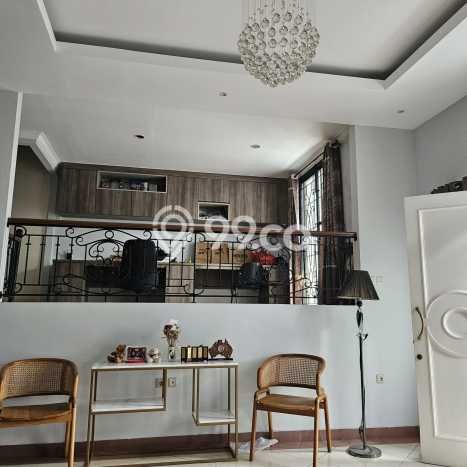 For Sale! Premium House LT 200m2 Desain Elegan di Pantai Indah Kapuk For Sale! Premium House LT 200m2 Desain Elegan di Pantai Indah Kapuk