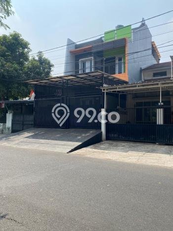 Dijual Rumah Mewah Elegan Dengan View Cantik di Duri Kosambi, Jakarta Barat Dijual Rumah Mewah Elegan Dengan View Cantik di Duri Kosambi, Jakarta Barat