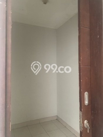 Lokasi terbaik! Rumah siap pakai disewakan di Cipondoh LB 120m2 Lokasi terbaik! Rumah siap pakai disewakan di Cipondoh LB 120m2