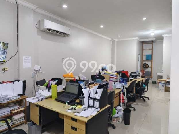 Area Ramai! Ruko Dijual di Cengkareng untuk Bisnis Luas Bangunan 210m2 Area Ramai! Ruko Dijual di Cengkareng untuk Bisnis Luas Bangunan 210m2