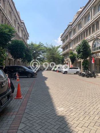 Ruko Bagus Dijual LB 210m2 Lokasi Strategis Jakarta Barat Area Cocok untuk Berbisnis Ruko Bagus Dijual LB 210m2 Lokasi Strategis Jakarta Barat Area Cocok untuk Berbisnis
