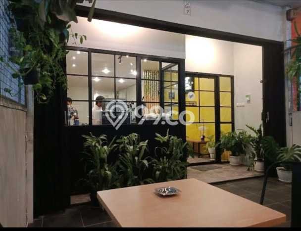Unit Ruko Dijual di Jakarta Barat LT 67m2 & LB 216m2 Unit Ruko Dijual di Jakarta Barat LT 67m2 & LB 216m2
