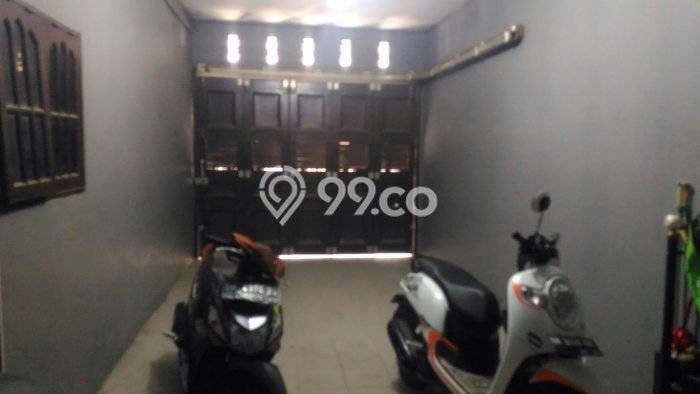 Dijual Rumah 5 Kamar Lokasi Ideal Bagus dan Strategis di Marpoyan Damai Dijual Rumah 5 Kamar Lokasi Ideal Bagus dan Strategis di Marpoyan Damai