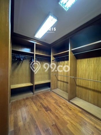 Hunian Mewah LB 332m2 Siap Pakai Desain Elegan di patra kuningan, Jakarta Selatan Hunian Mewah LB 332m2 Siap Pakai Desain Elegan di patra kuningan, Jakarta Selatan