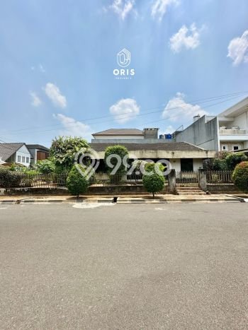 Kesempatan Memiliki Rumah LT 340m² / LB 200m² di Lokasi Strategis Pondok Indah, Jakarta Selatan Kesempatan Memiliki Rumah LT 340m² / LB 200m² di Lokasi Strategis Pondok Indah, Jakarta Selatan